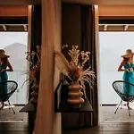 Exclusive Boutique Elisabetta * رونكو سوبرا أسكونا